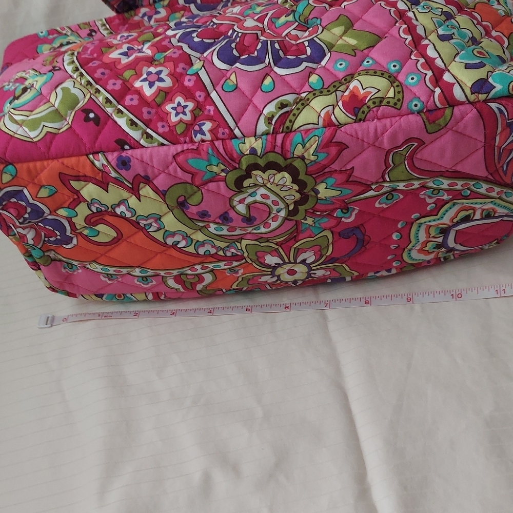 Vera Bradley Hot Pink Multicolor Paisley Quilted Tote - Picture 4 of 6